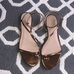 Bronze Banana Republic sz 9 sandals